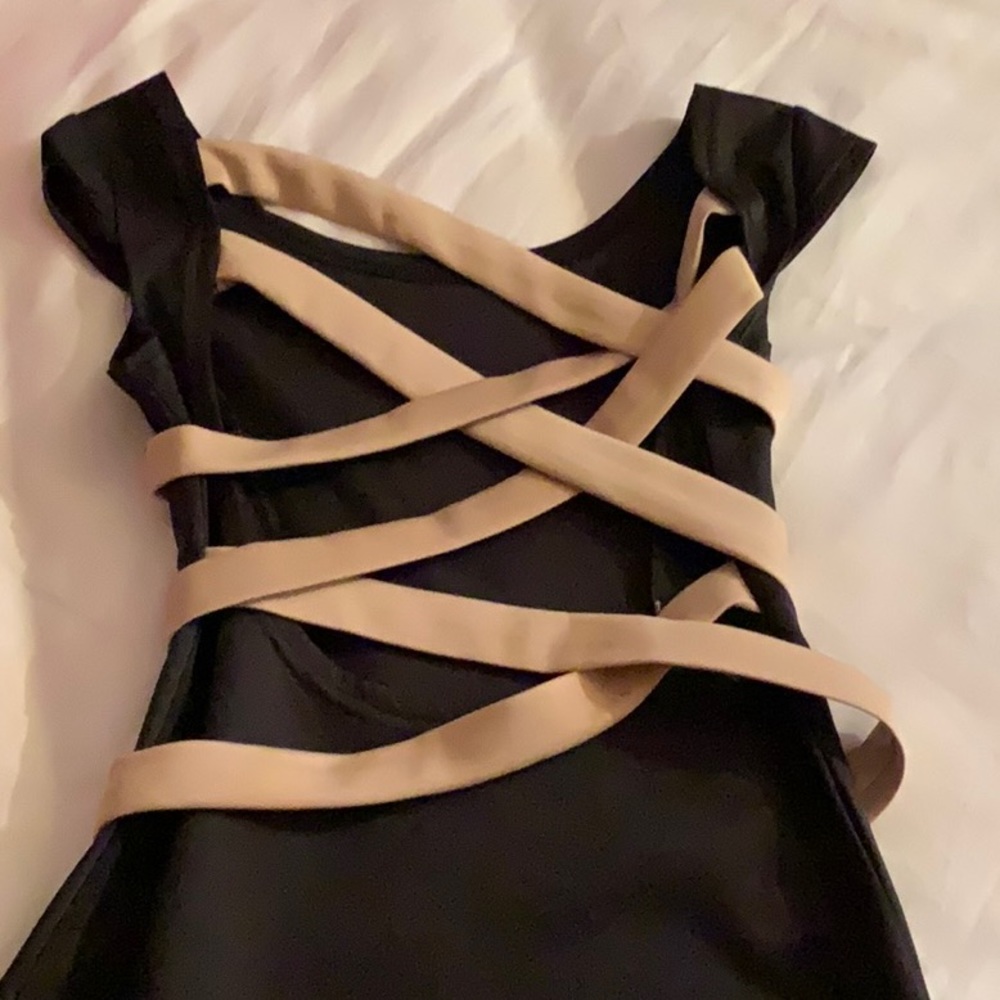 Dress - Picture 5 of 7